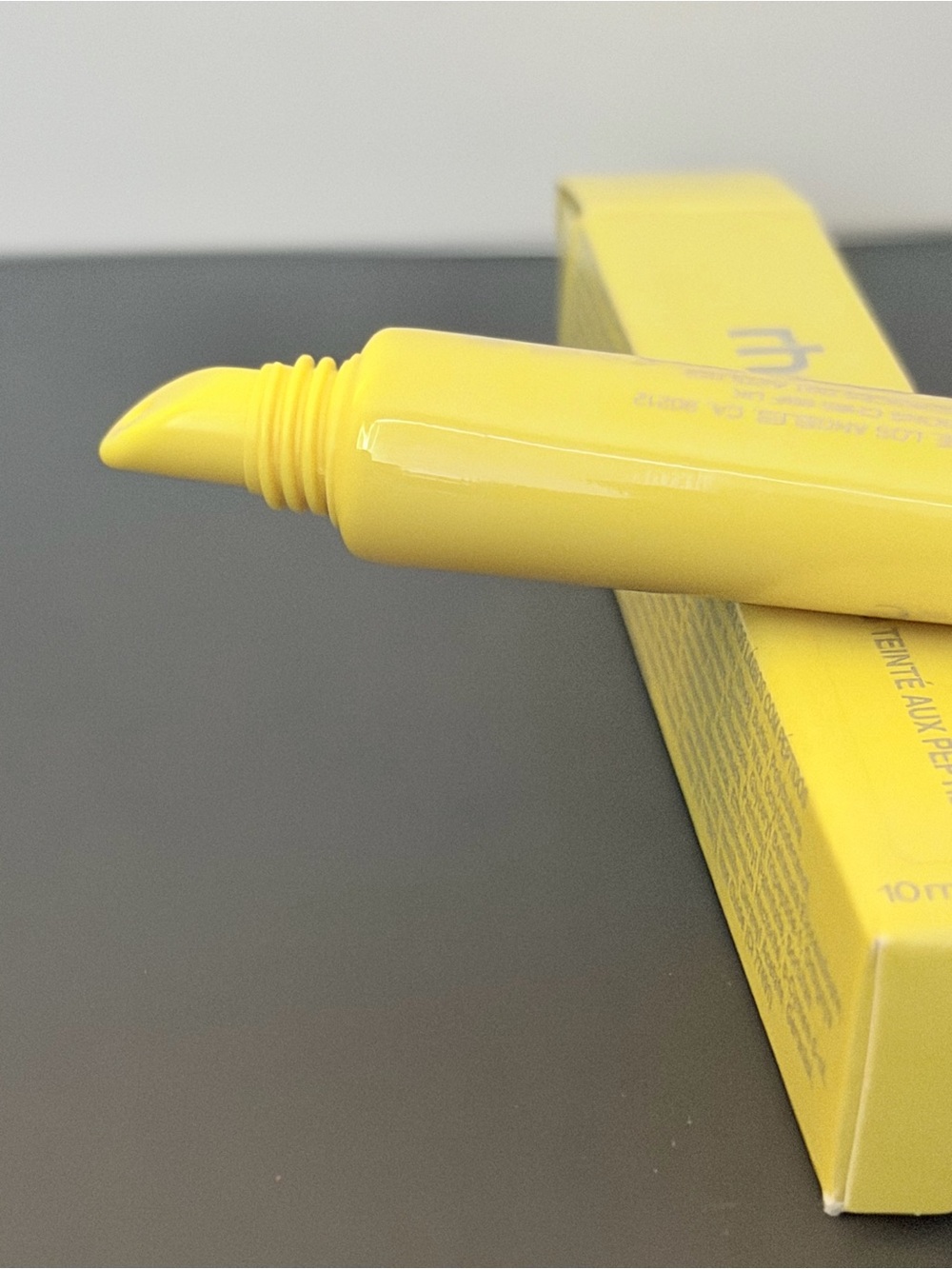 Rhode Lemontini Limited Edition Peptide Lip Tint - Picture 6 of 8
